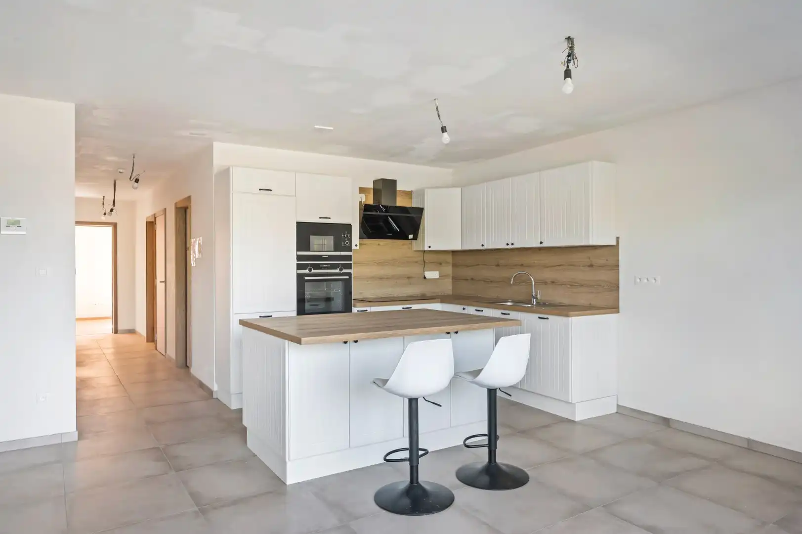 NIEUWBOUWAPPARTEMENT MET EPC A, 2 SLPKS EN ZONGERICHTE TERRAS foto 6