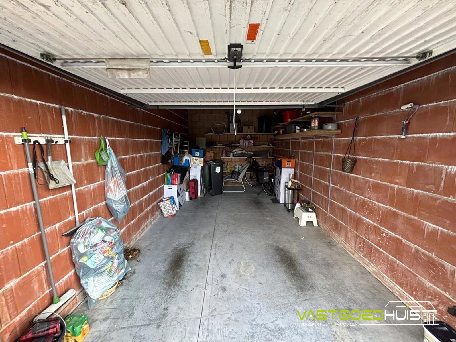 Energiezuinig, twee slaapkamerappartement met terras foto 23