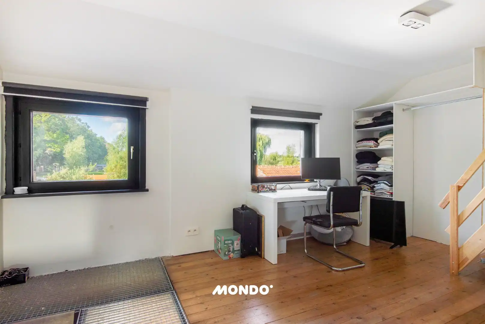 Instapklare halfopen woning met zonnige westgerichte tuin! foto 13