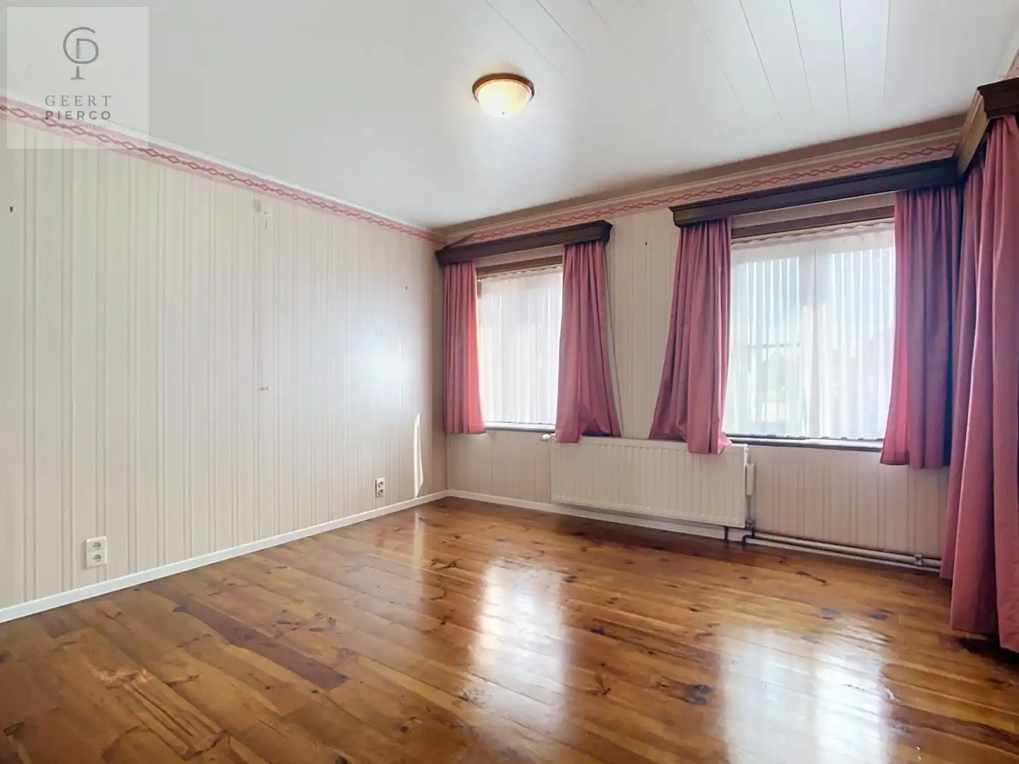 Charmante halfopen woning te Niel-bij-Sint-Truiden foto 16