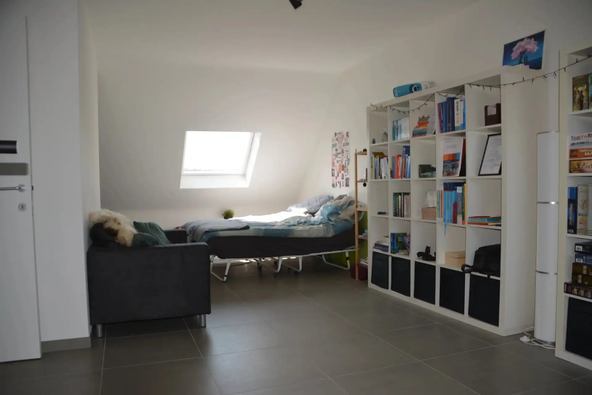 STIJLVOLLE ENERGIEZUINIGE NIEUWBOUWWONING MET 3 SLPK  IN CENTRUM LANAKEN ! foto 21