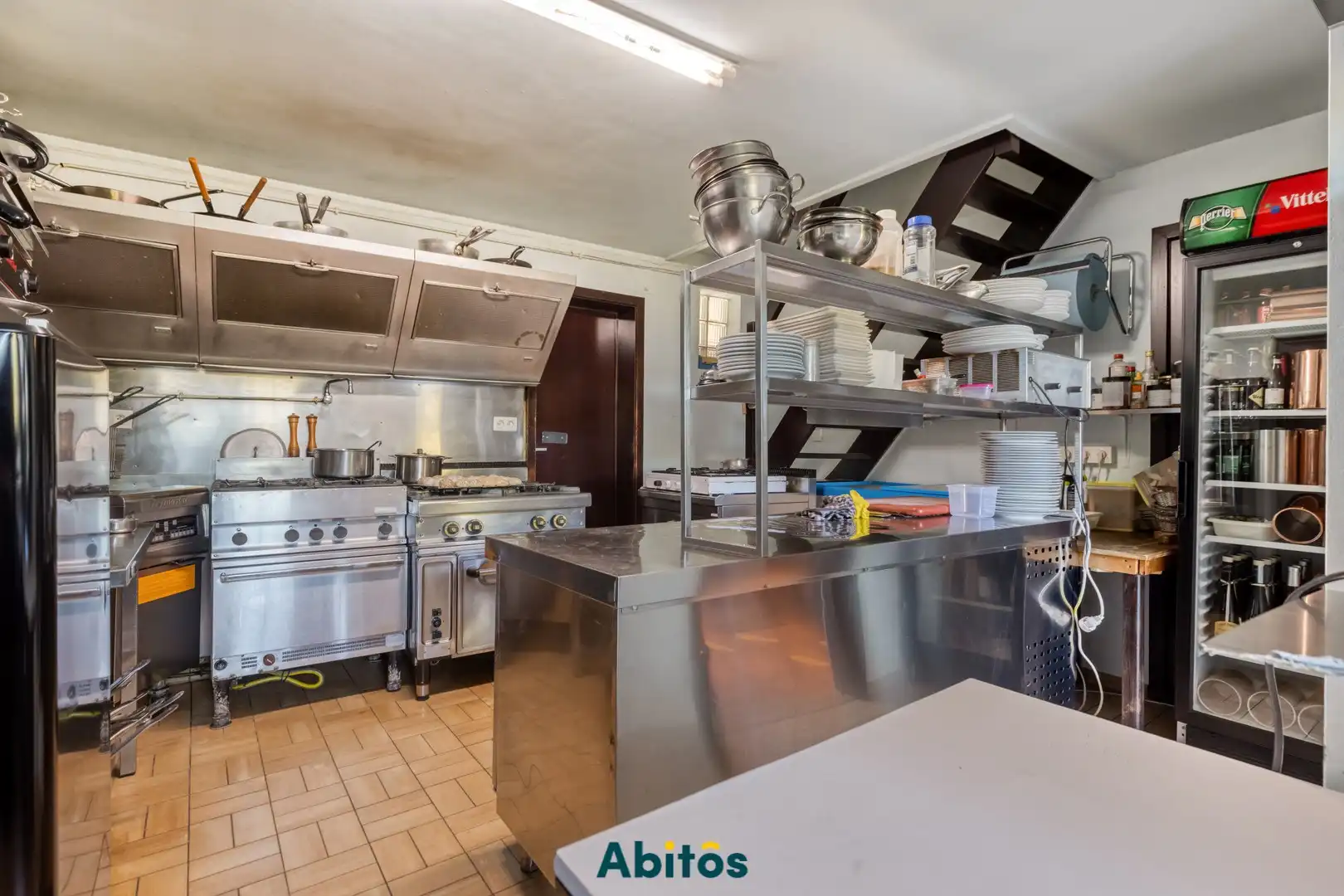 Karaktervol domein met restaurant, hoevewoning en park in het Assels-gebied foto 16