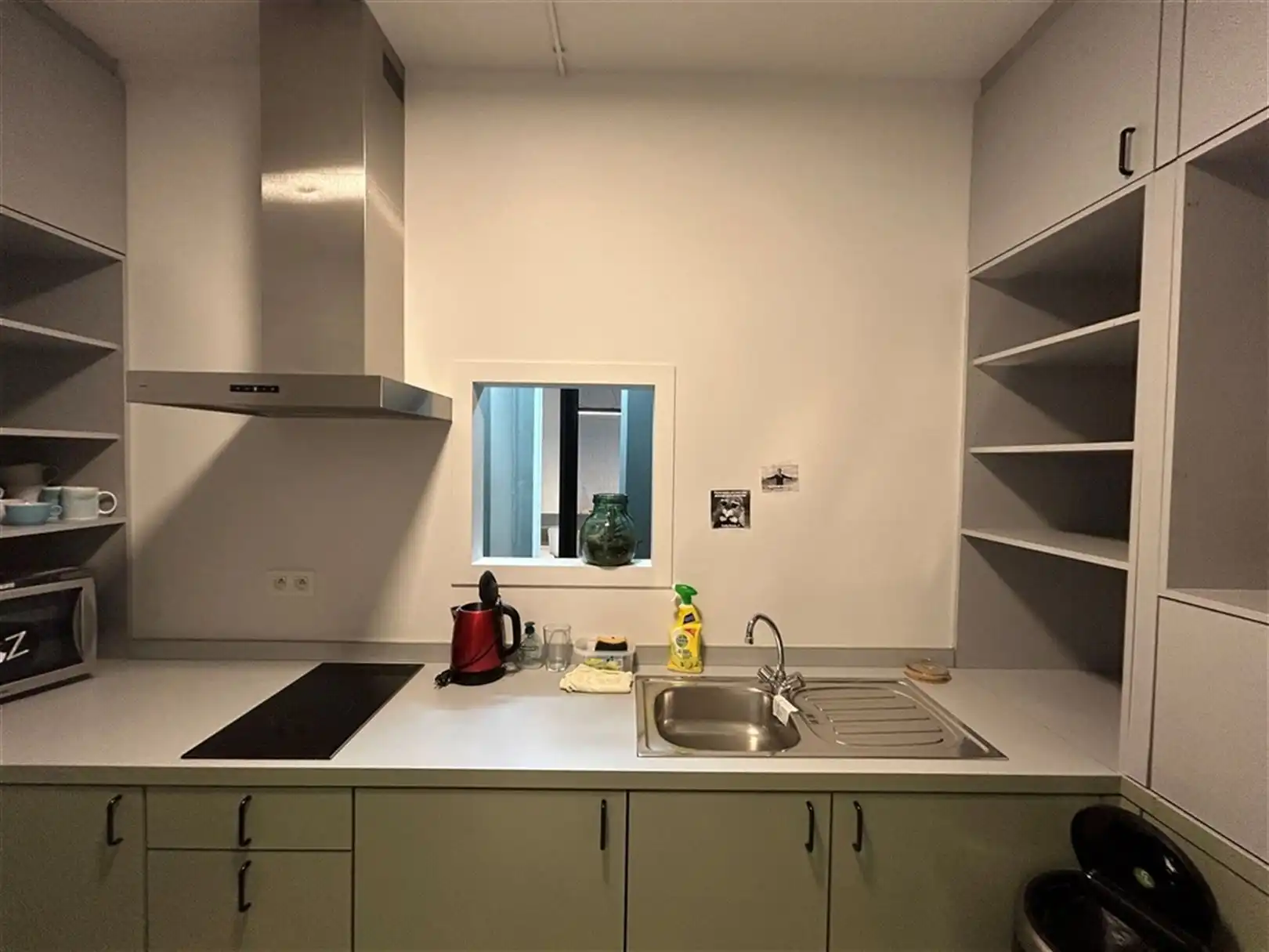 Kantoorgebouw foto 17