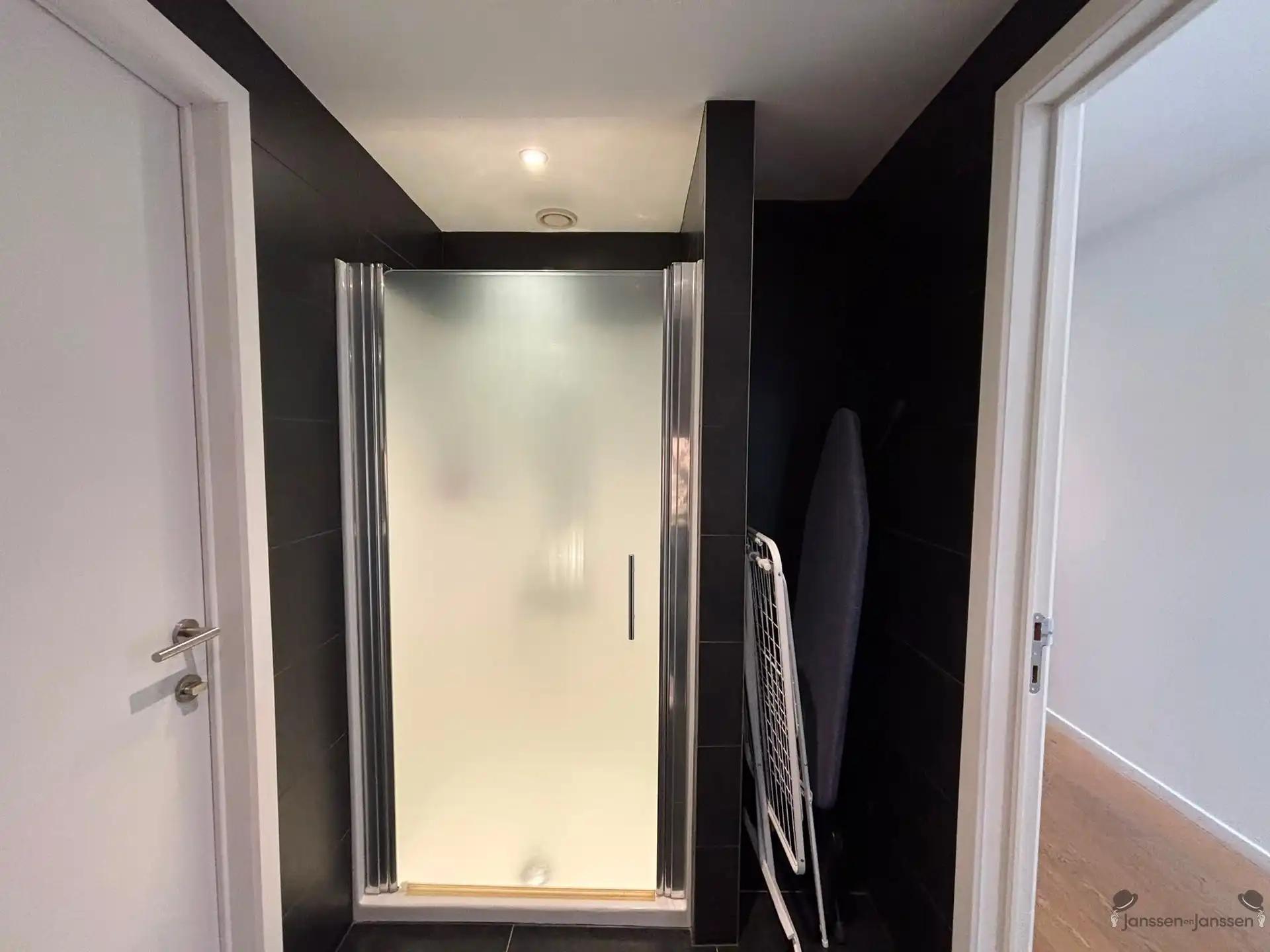 Ruim prachtig afgewerkt appartement met 3 slaapkamers en groot terras te huur in Boom foto 15