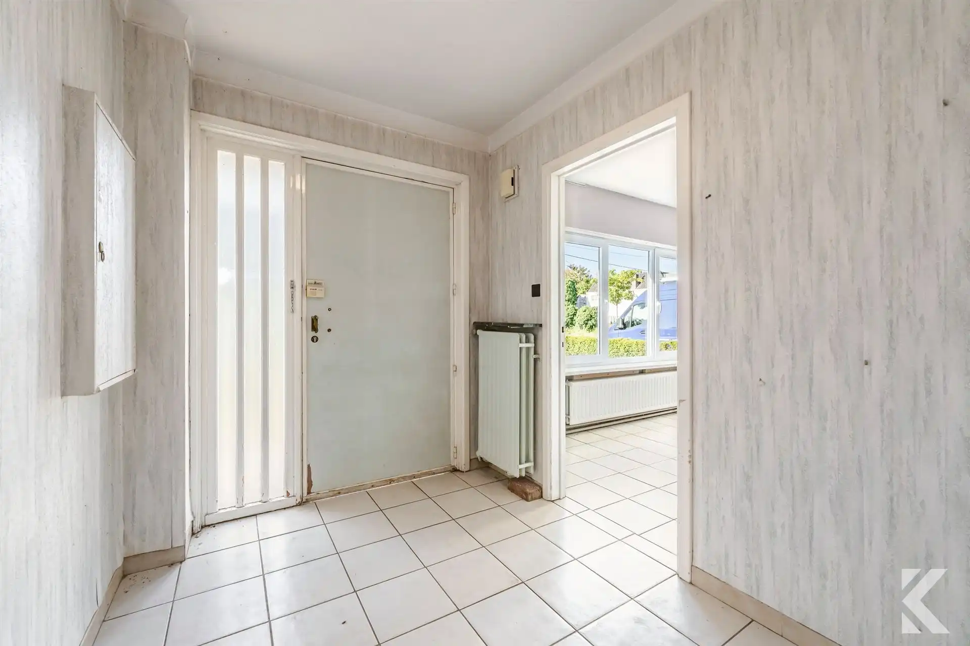 Ruime gezinswoning op 553 m² met garage en open zicht foto 7