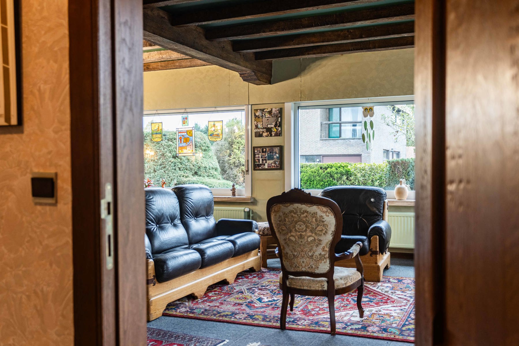 Leuke te renoveren retro villa foto 5