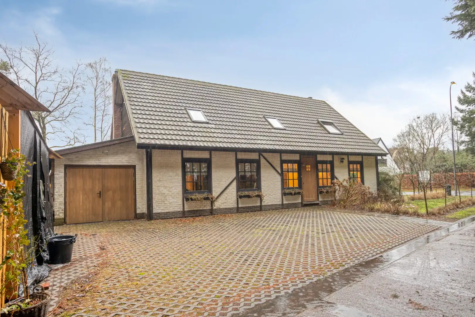 Gezellige, karakteristieke en energiezuinige woning met 4 SLPKS en 2 badkamers !  foto 31