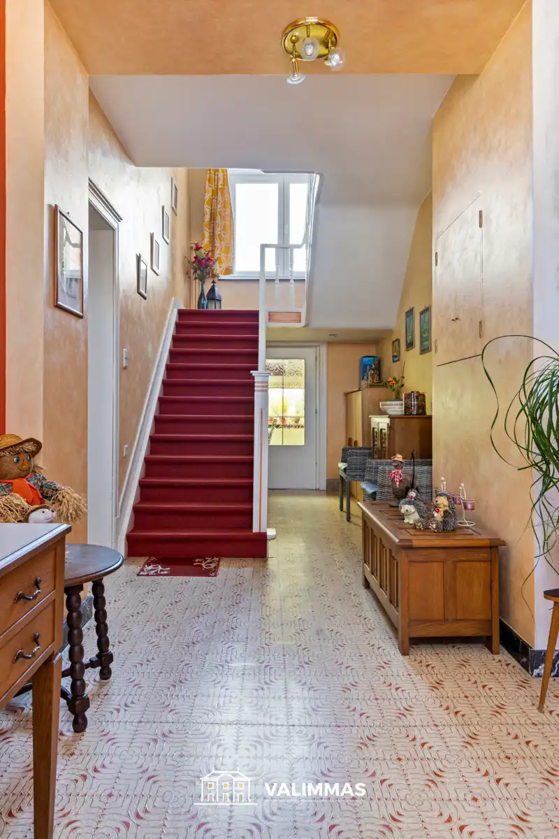 Ruime en stijlvolle rijwoning met garage en mooie tuin... foto 7