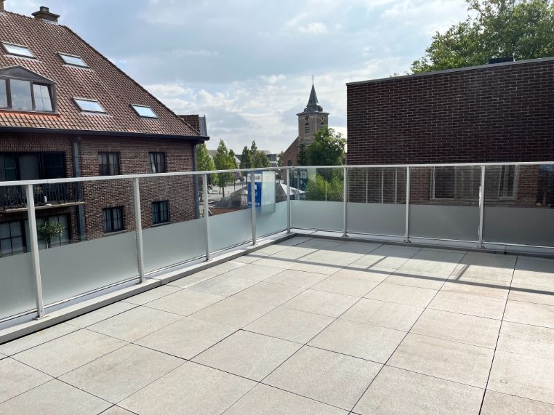 Luxe appartement met 3 slaapkamers en 2 terrassen foto 22