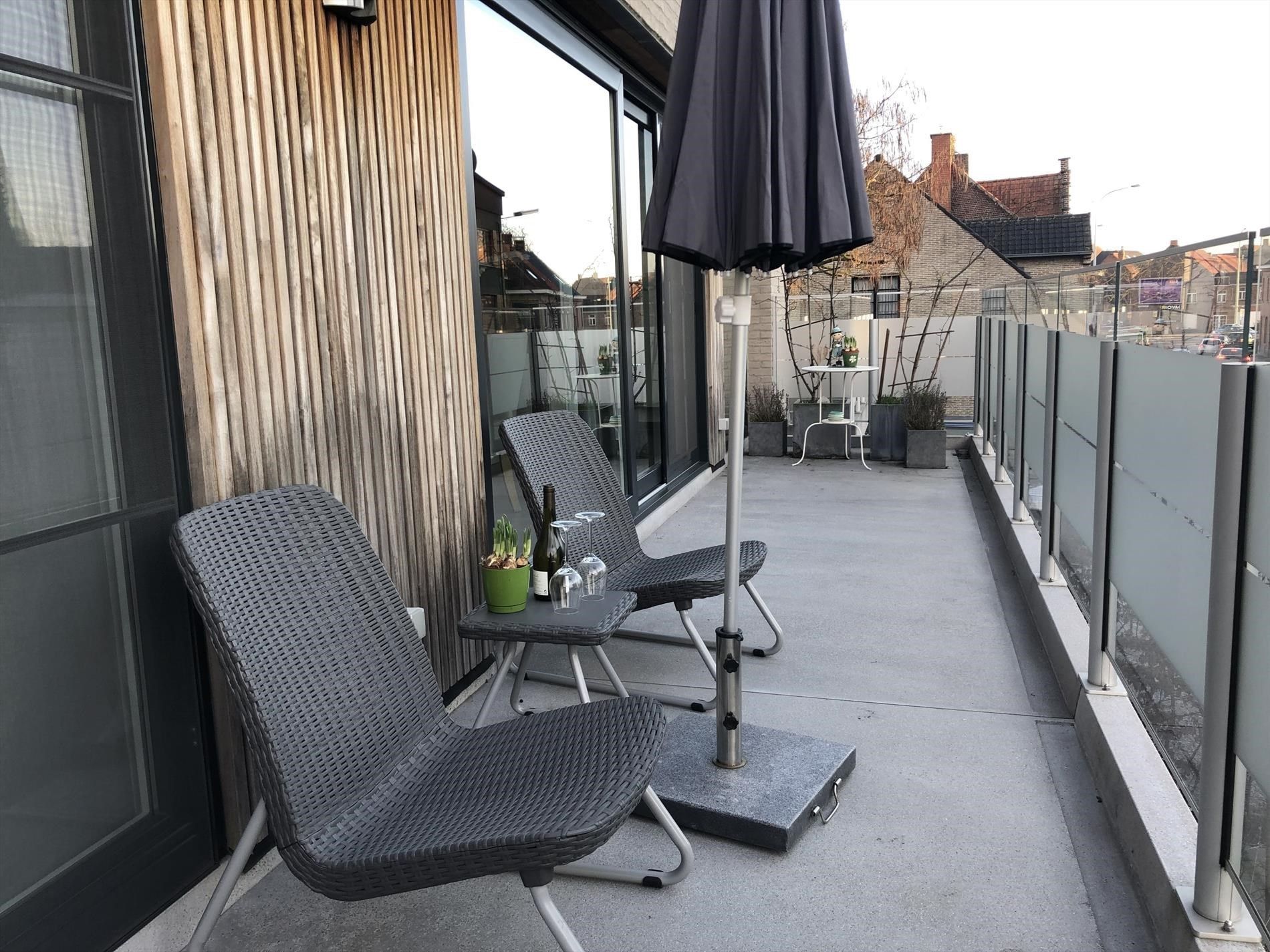 Zeer mooi ingericht appartement met 2 slaapkamers, terras en garagebox. foto 10