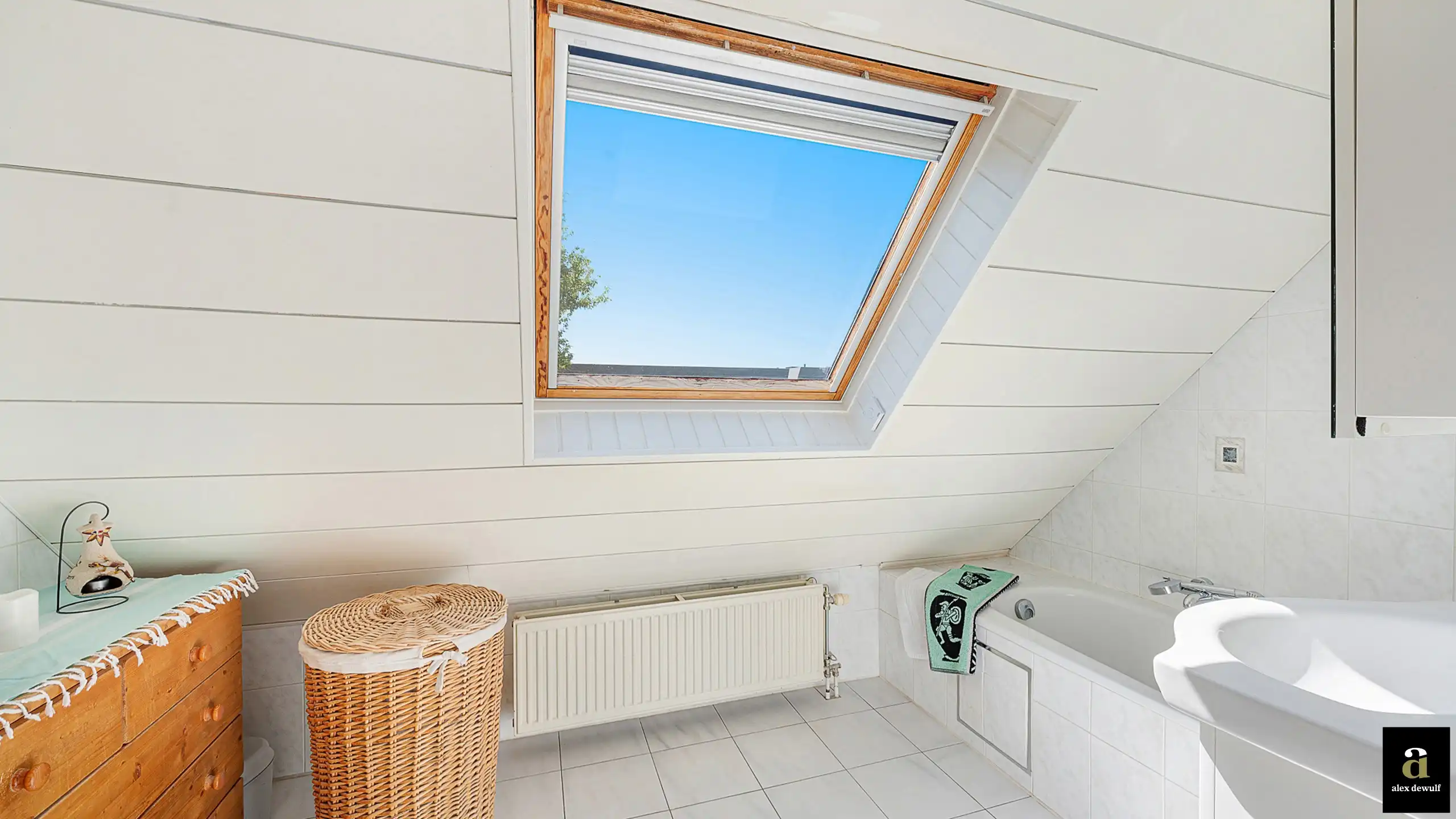 Alleenstaande villa op zonnig hoekperceel [Asterstraat]. foto 33