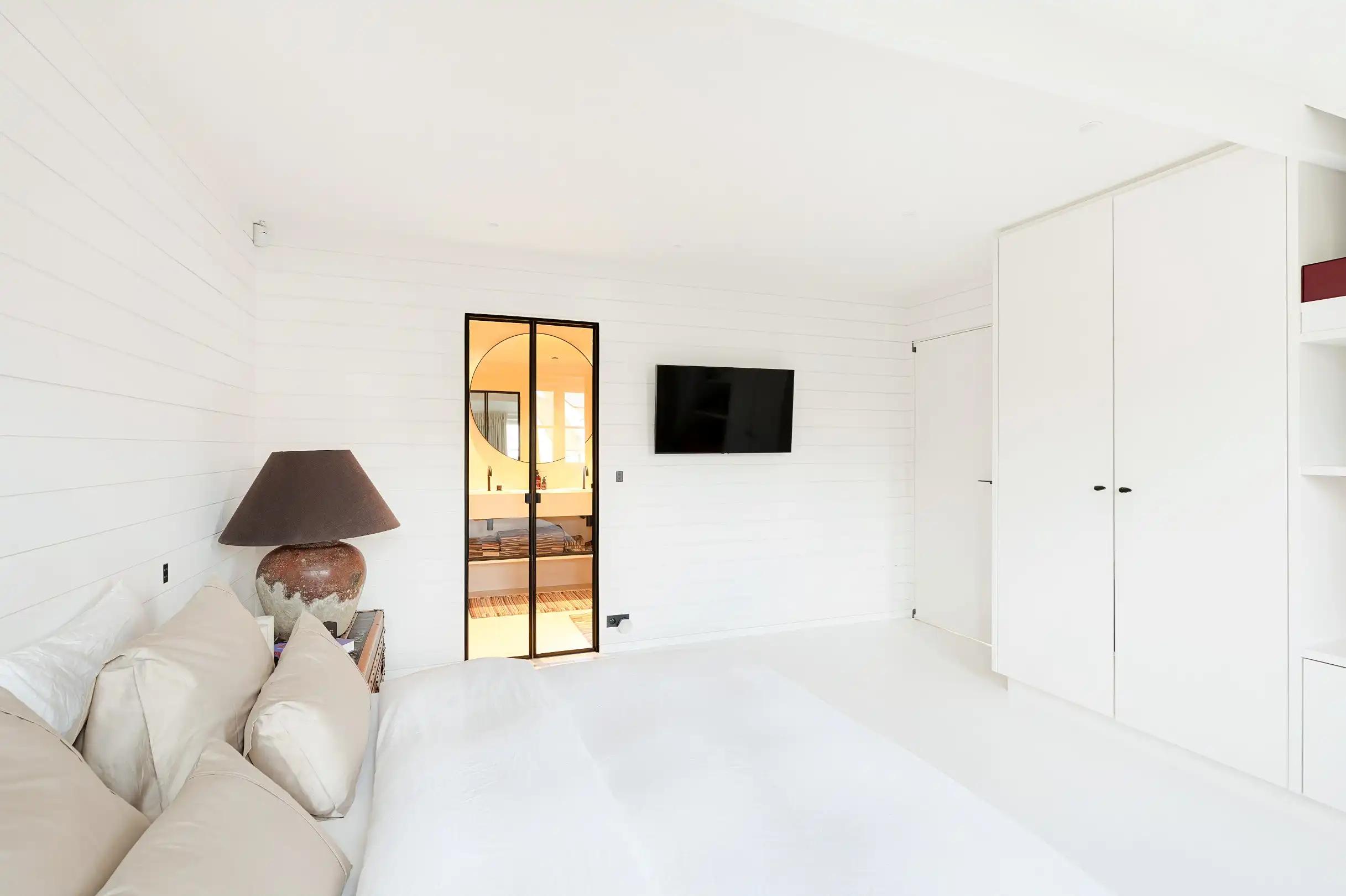 Luxueus afwerkte koppelvilla op wandelafstand van het Albertplein en de Lippenslaan foto 20