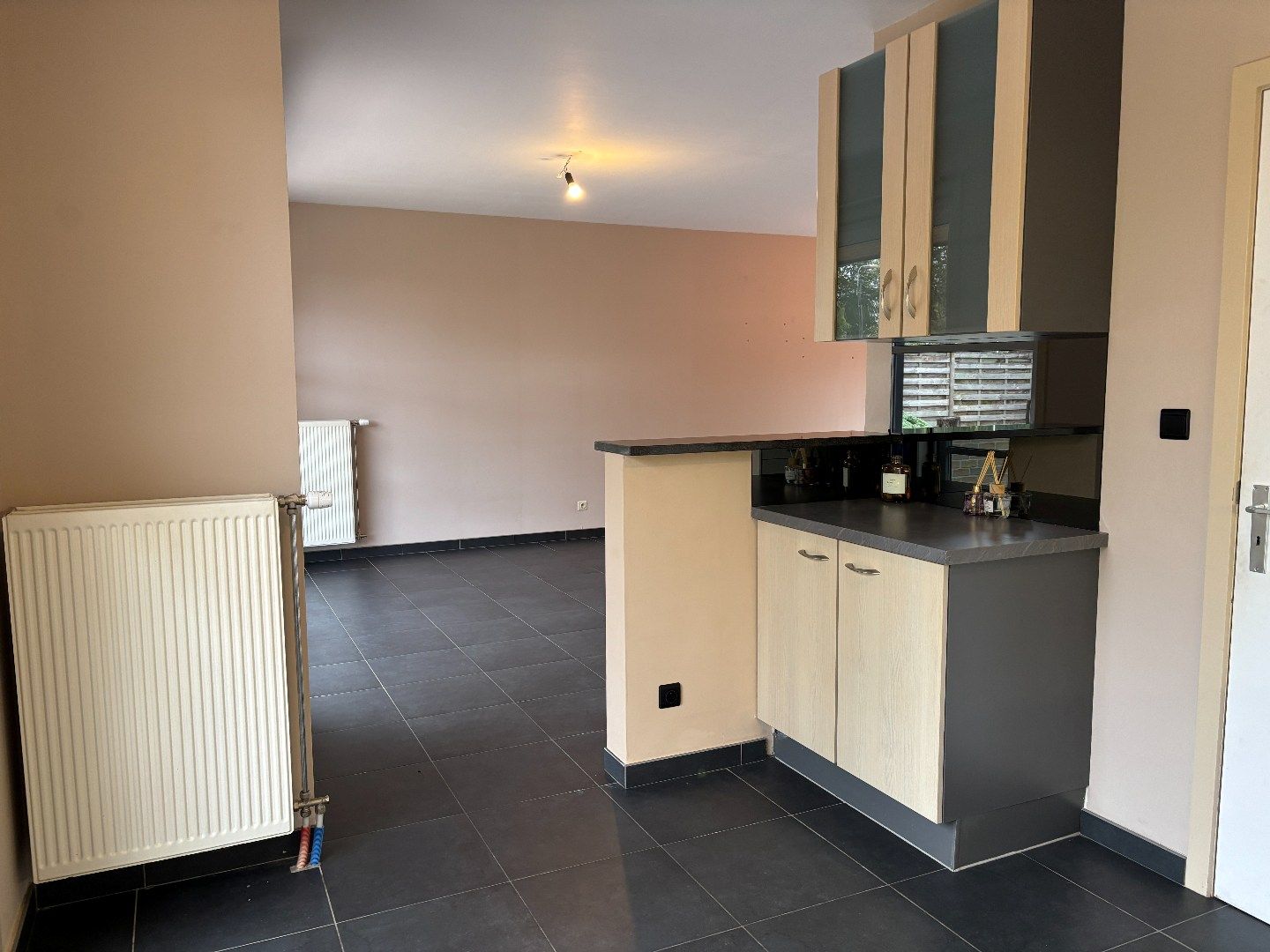 Leuke woning met 3 slaapkamers, garage en tuin! foto 6
