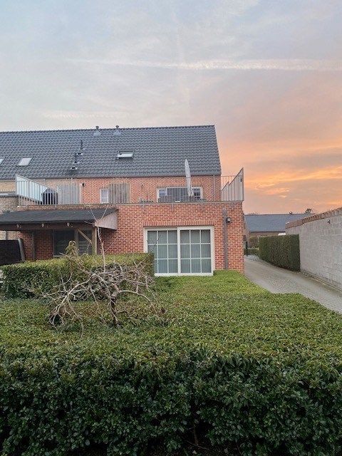 Duplex appartement met 2 slaapkamers in Balen! foto 2