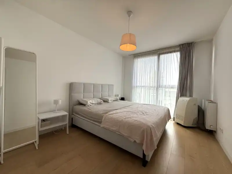 Lichtrijk hoekappartement met terras nabij Watersportbaan foto 12