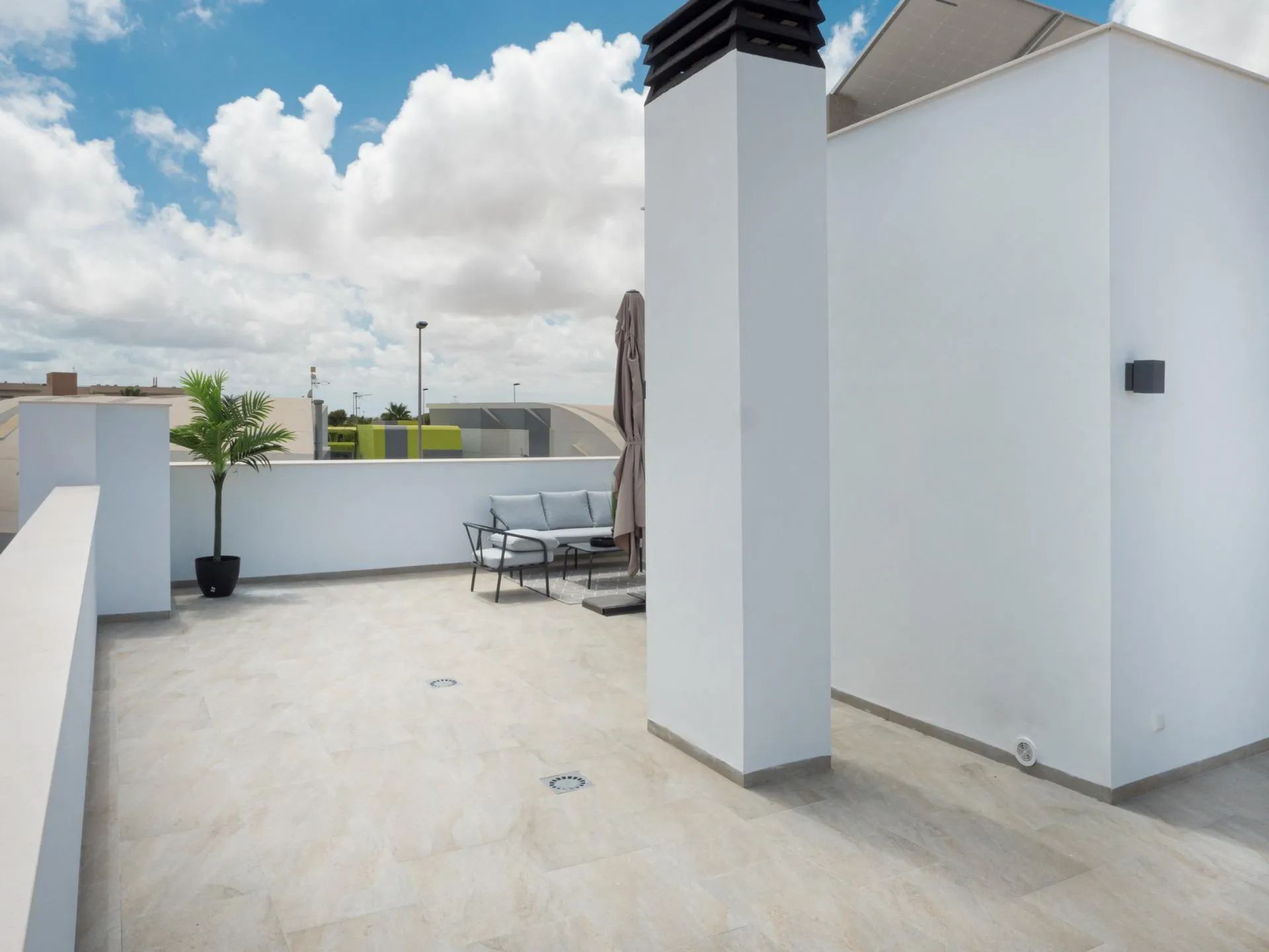 Ultiem genieten: ruime vakantiewoningen dichtbij centrum en strand foto 31
