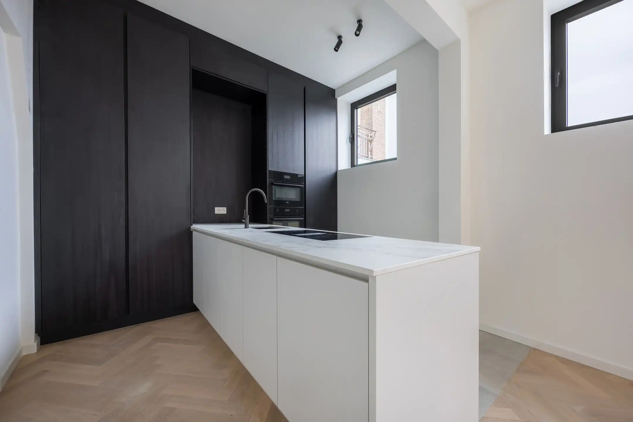 Prachtig 2 slaapkamerappartement vlakbij Groen Kwartier foto {{pictureIndex}}