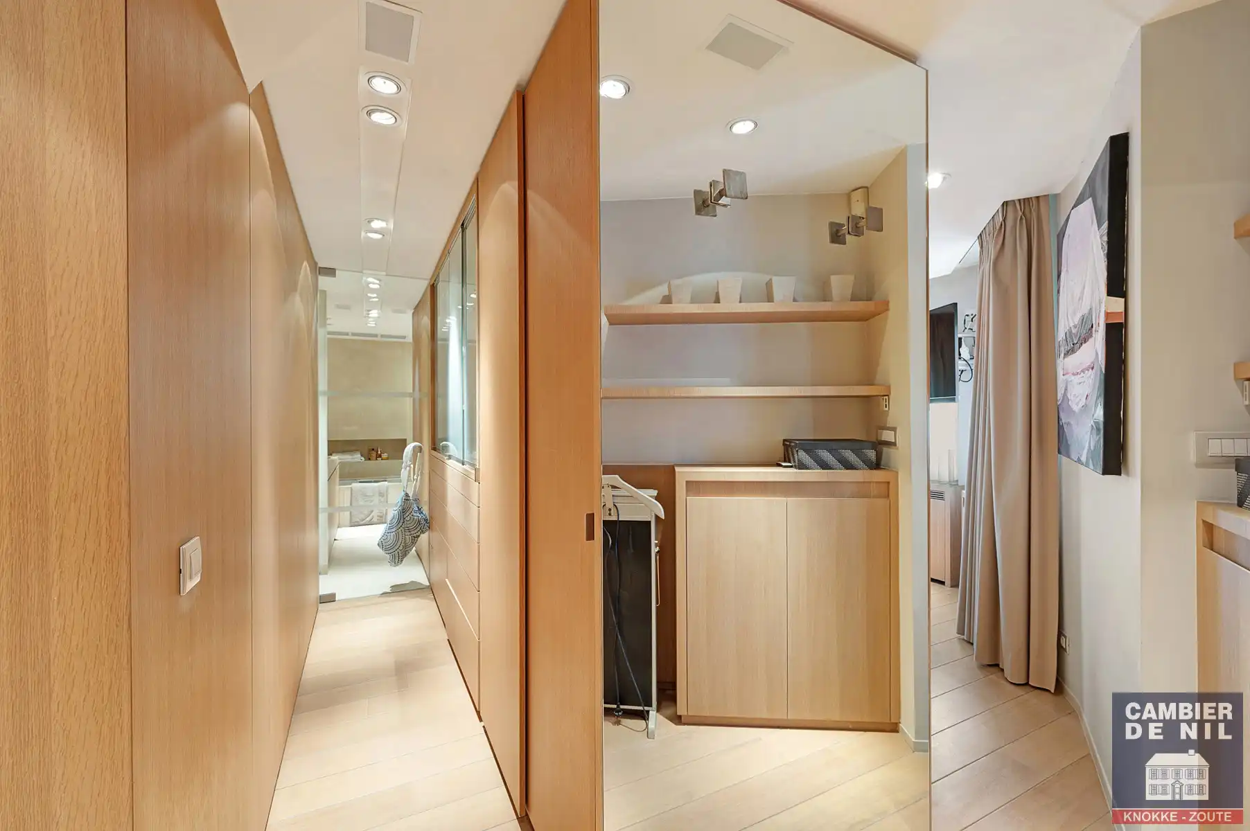 Ruim hoekappartment met terrassen, op enkele passen van het Albertplein foto 16