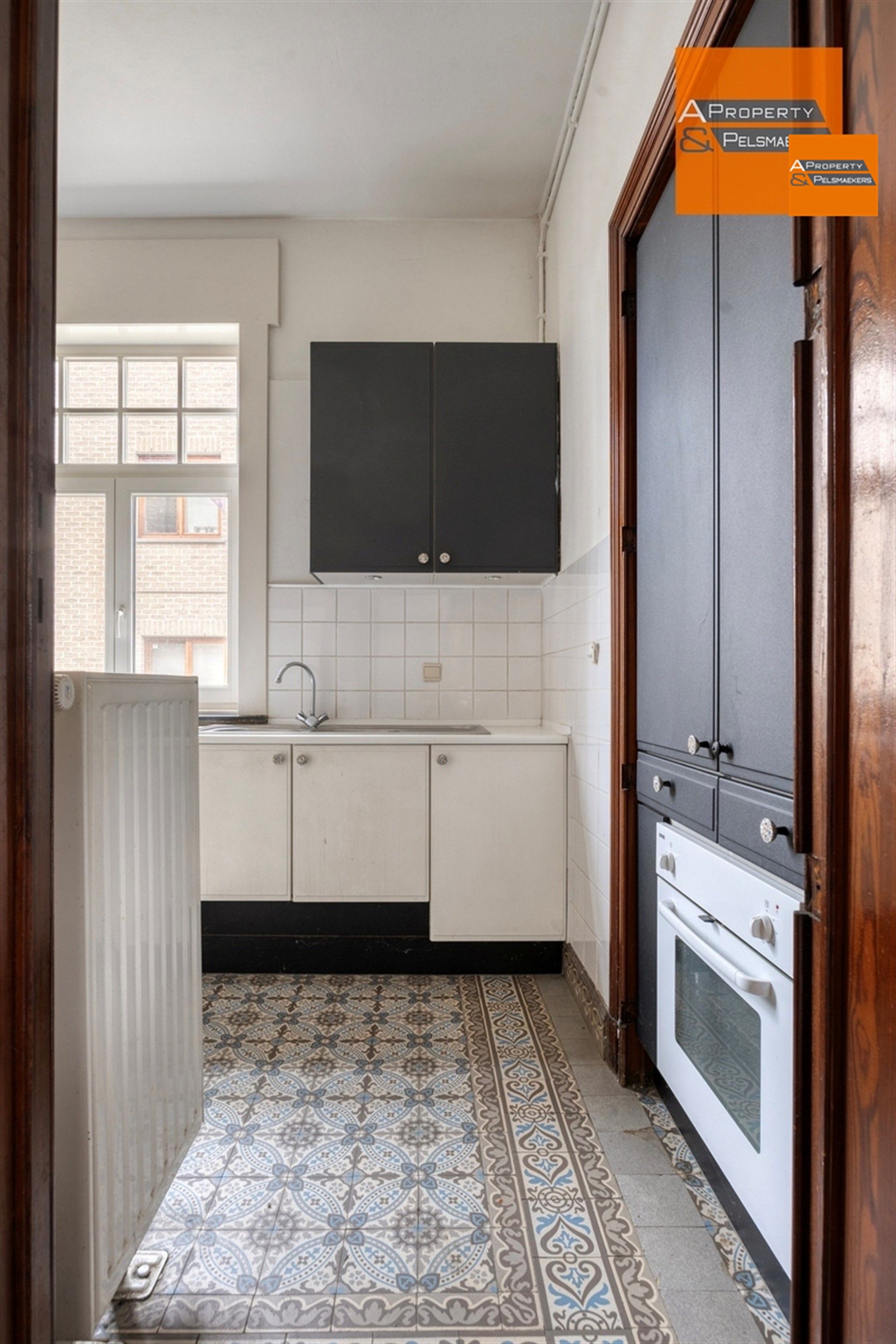 Ruim herenhuis met behoud van veel authentieke elementen  foto 14