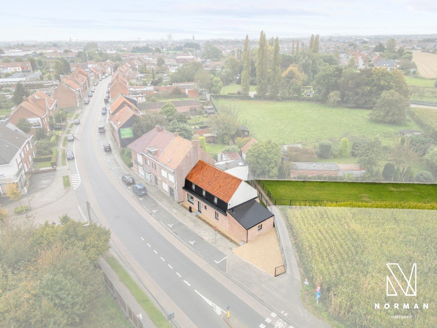 Ruime woning met 4 kamers en zijoprit op een perceel van 632 m² foto 26