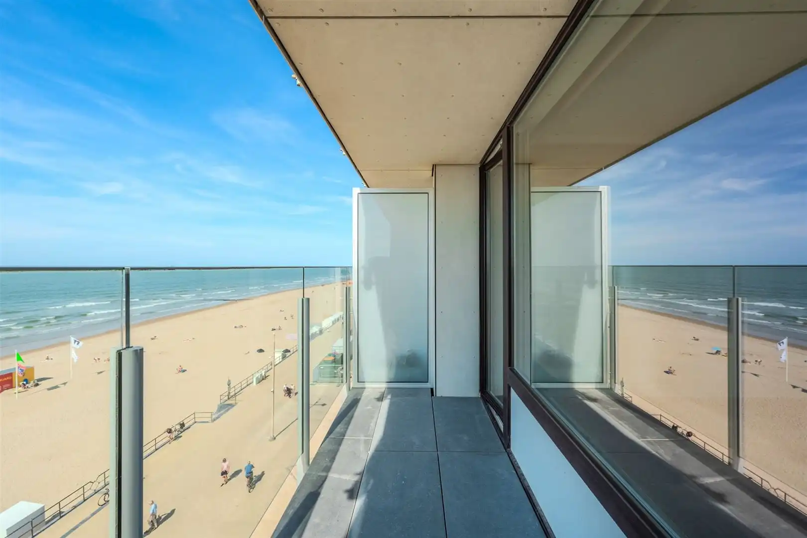 1-slpk-appartement met frontaal zeezicht én gunstig EPC foto 19