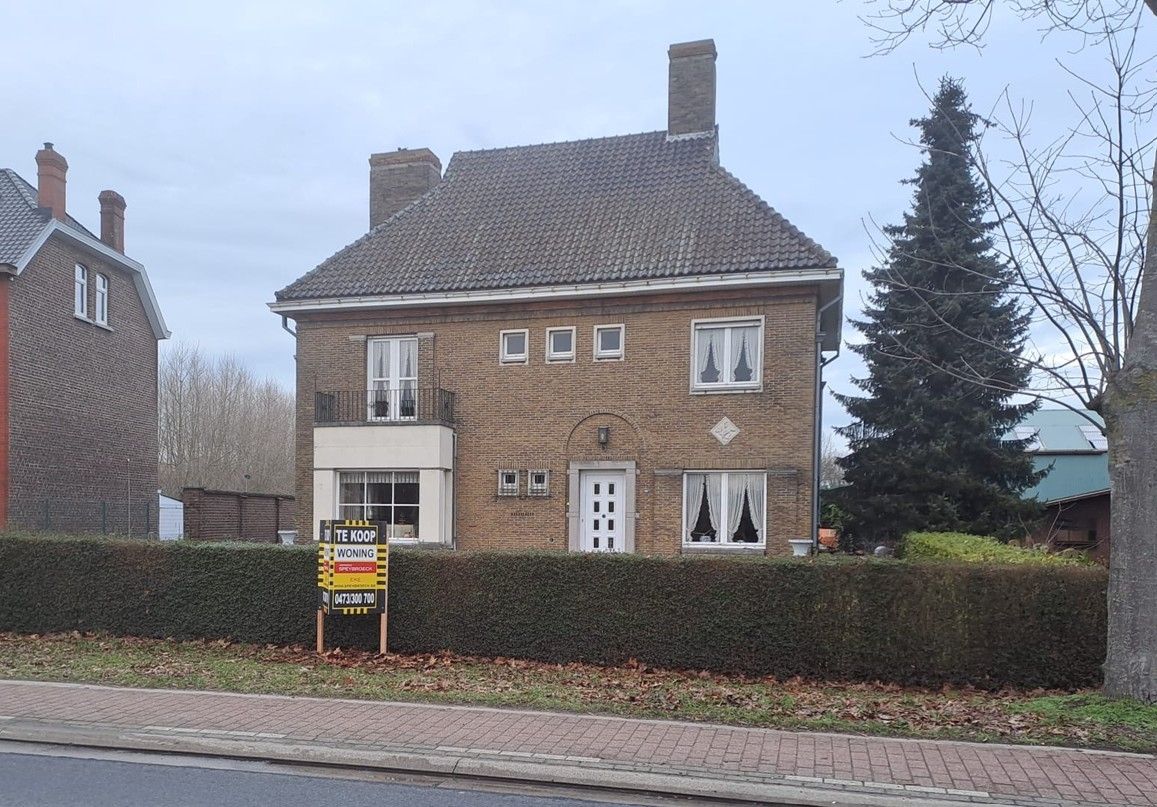 Hoofdfoto van de publicatie: TE KOOP in EKE aan de Steenweg 200