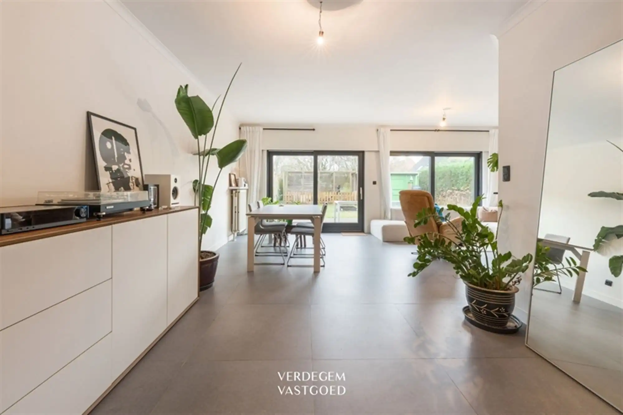 Instapklare woning met 3 slaapkamers en zonnige tuin in gegeerde woonbuurt foto 5