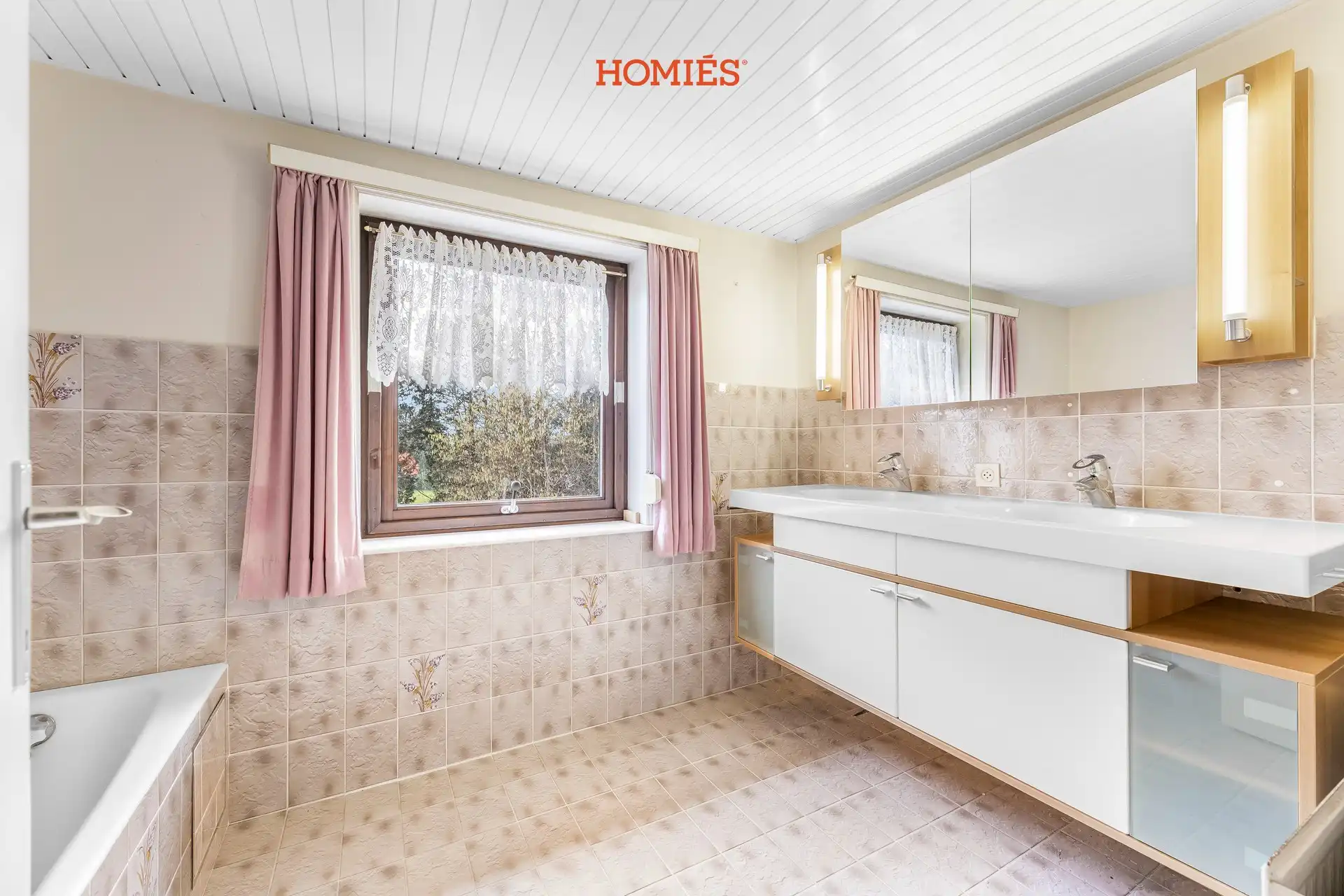 Karaktervolle renovatievilla op toplocatie foto 10