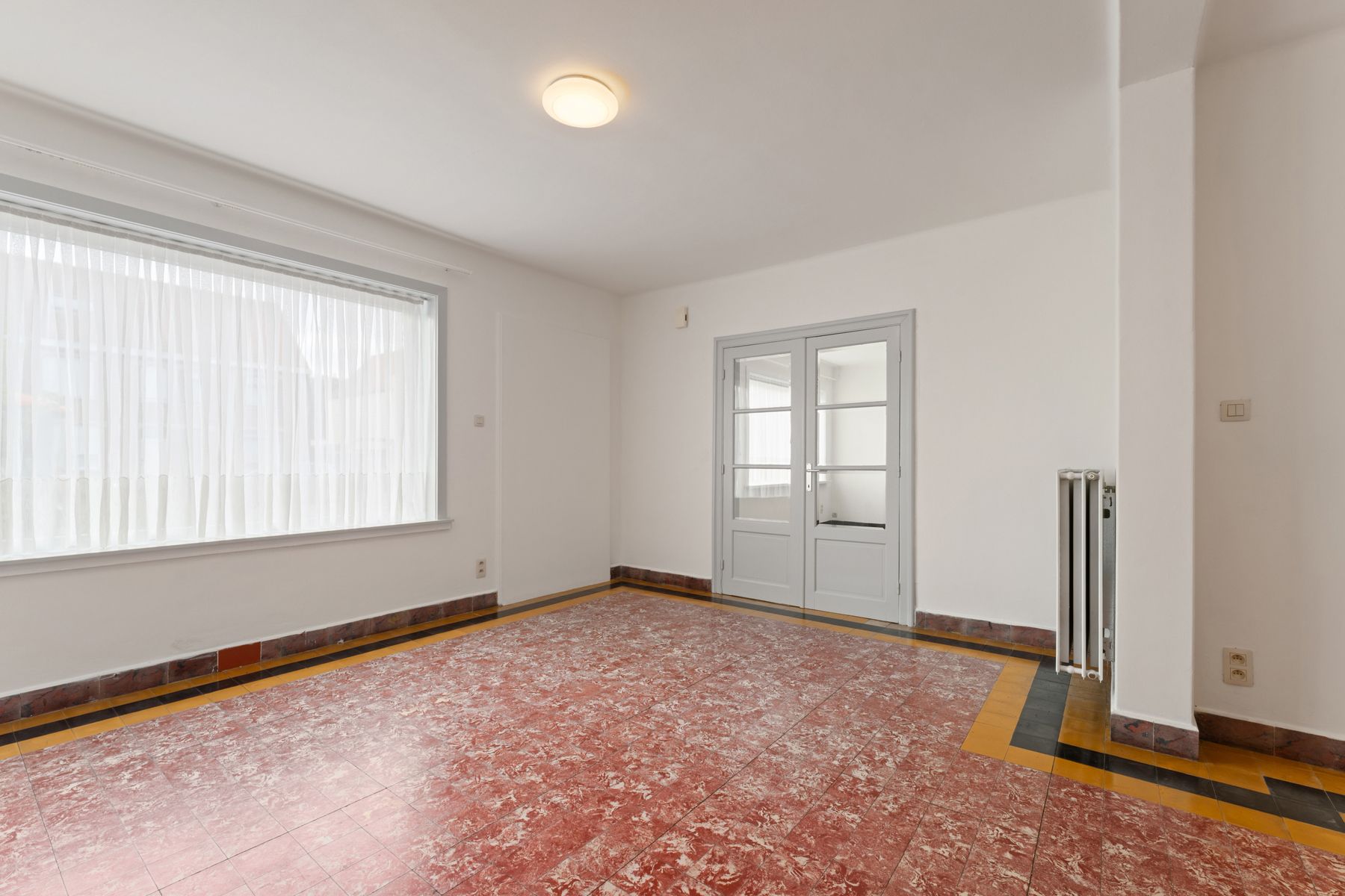 Ruime woning op centrale ligging foto 7