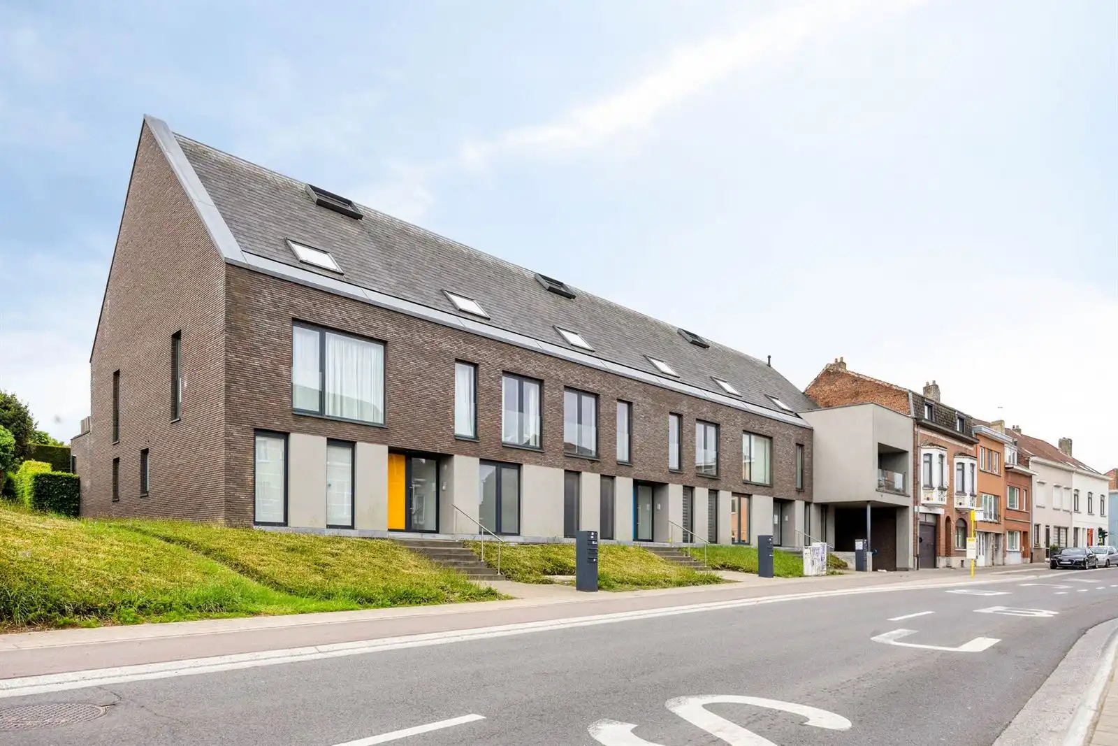 Duplex appartement te koop met 2 slaapkamers foto {{pictureIndex}}