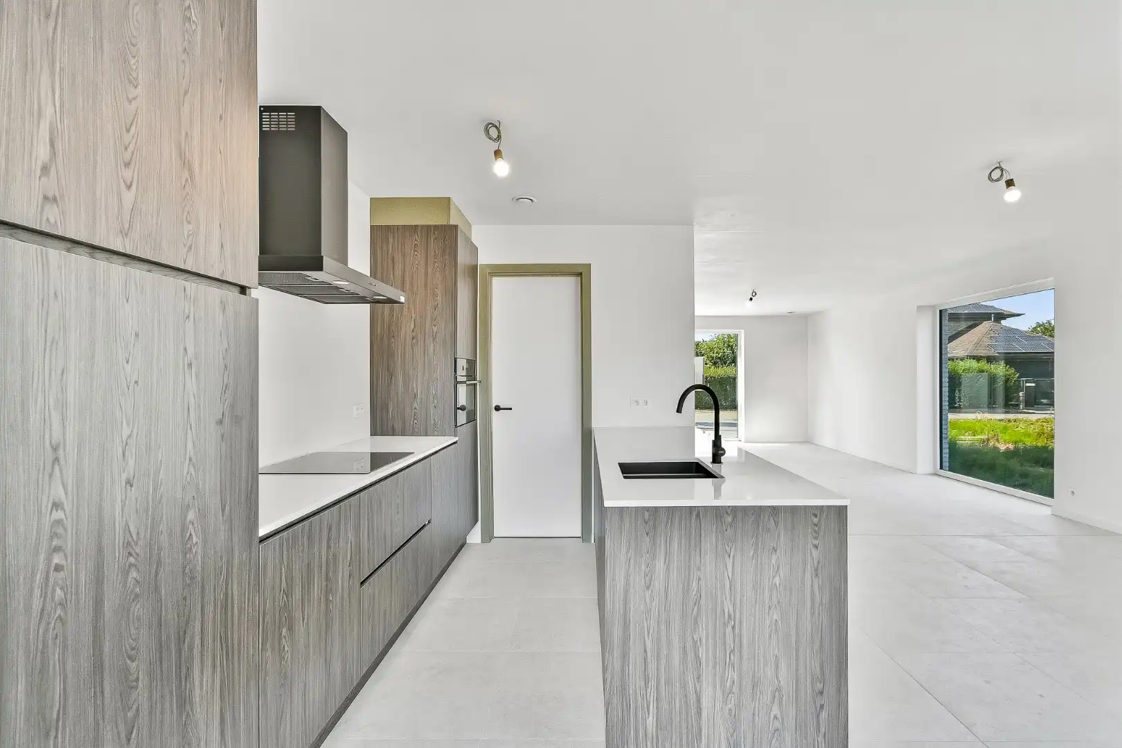 Nieuwbouwwoning op rustige locatie met 3 slaapkamers foto 10