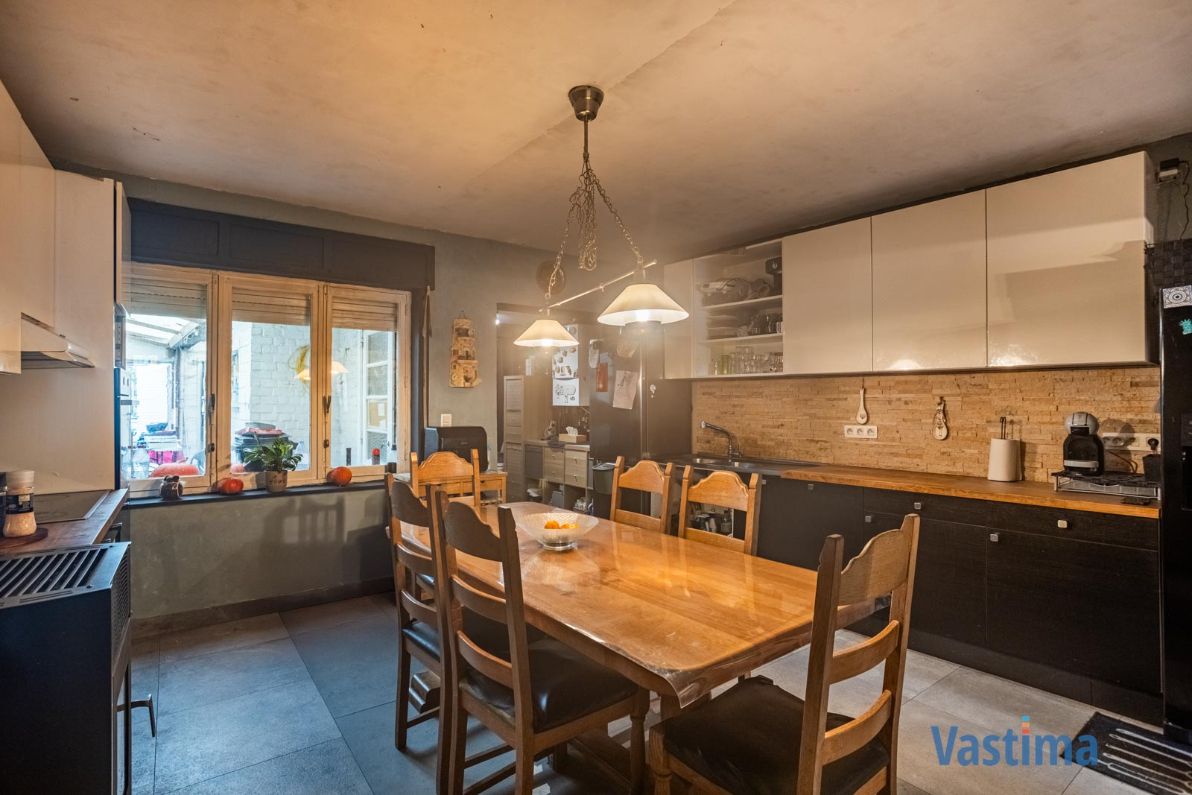 Gezinswoning met 3 slaapkamers en tuin nabij Erembodegem Dorp foto 7