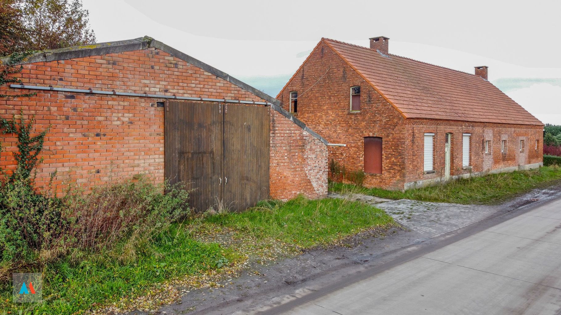 Landelijke hoeve op 4,6 hectare  foto 2