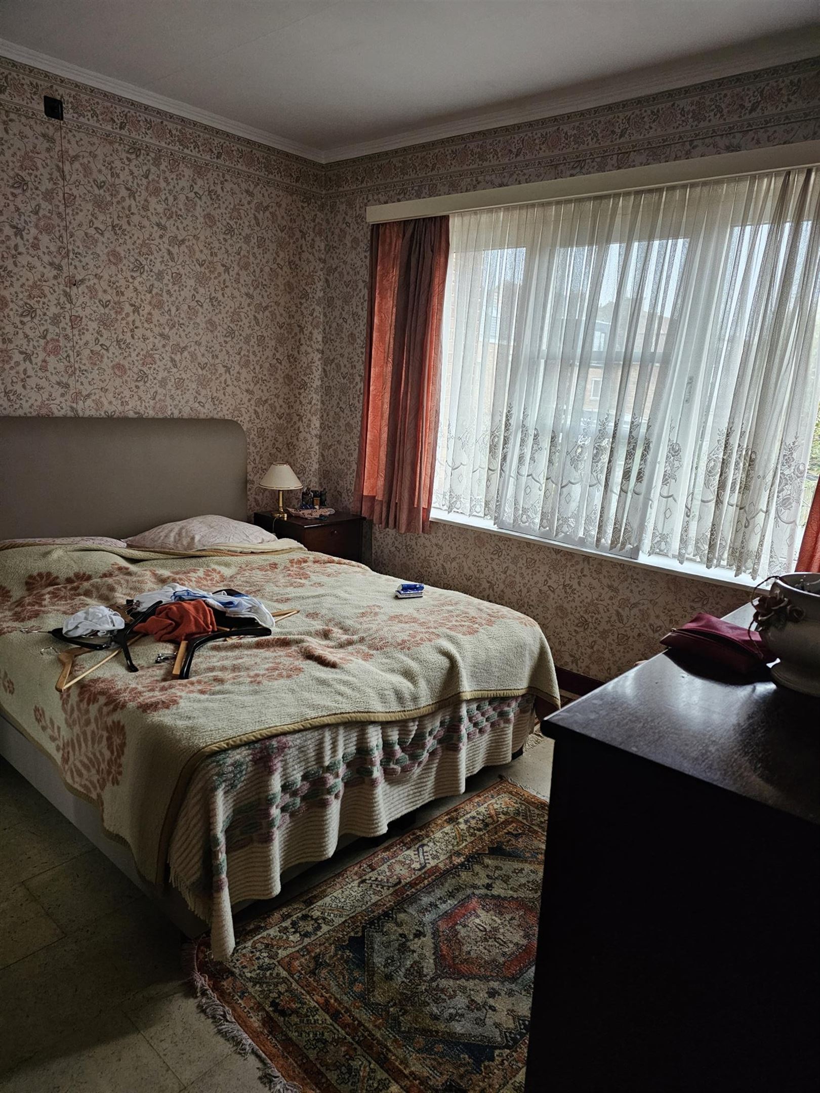 Te renoveren rijwoning op topligging nabij het park van Rozebroeken. foto 7