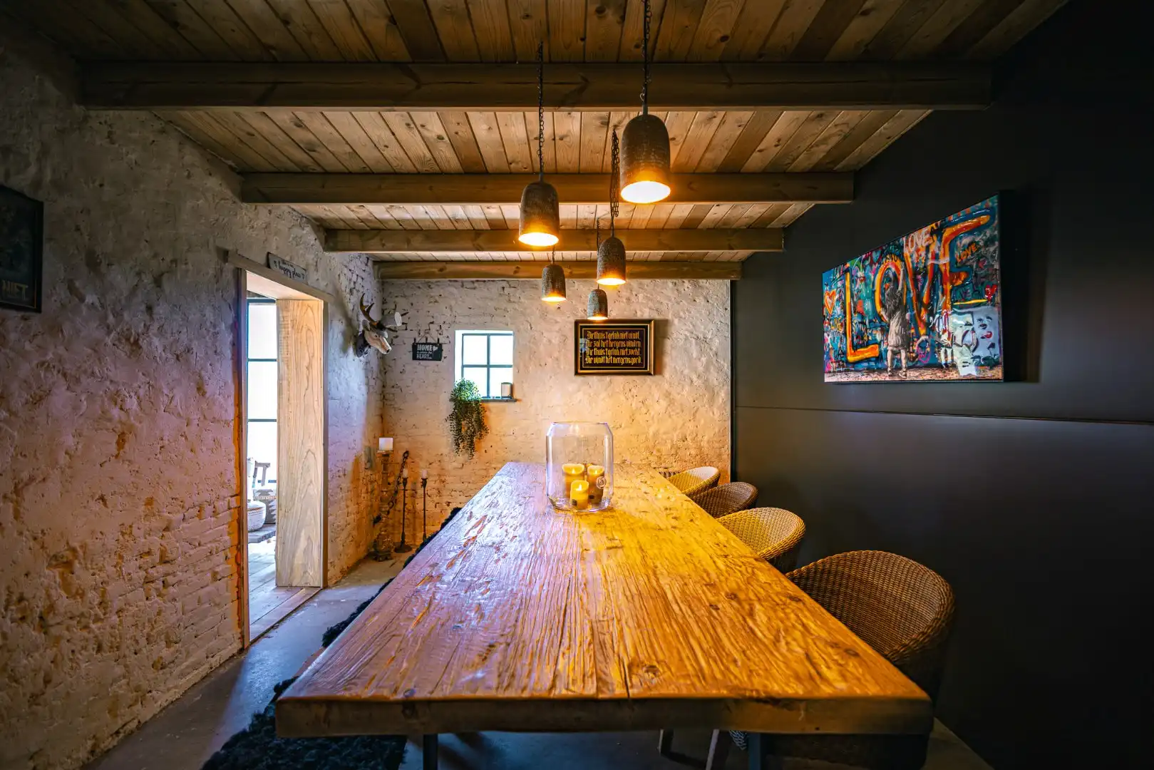 Unieke hoeve met schuur op 2.809m² gelegen in “valleigebied” te Boekhoute foto 12