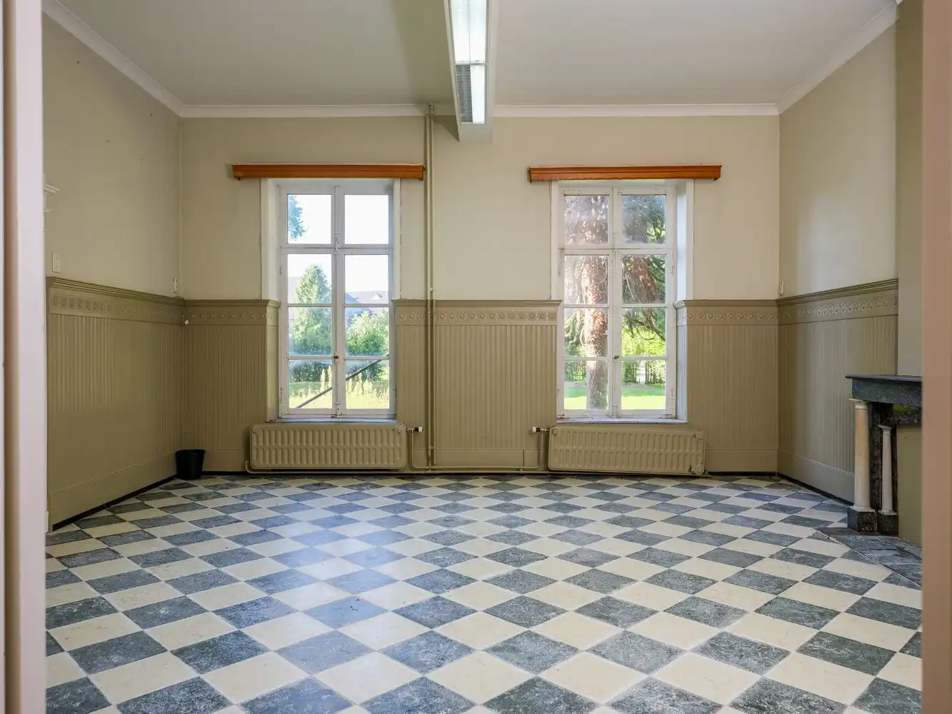 Voor liefhebbers van karaktervolle panden: unieke pastorie in dorpscentrum foto 10