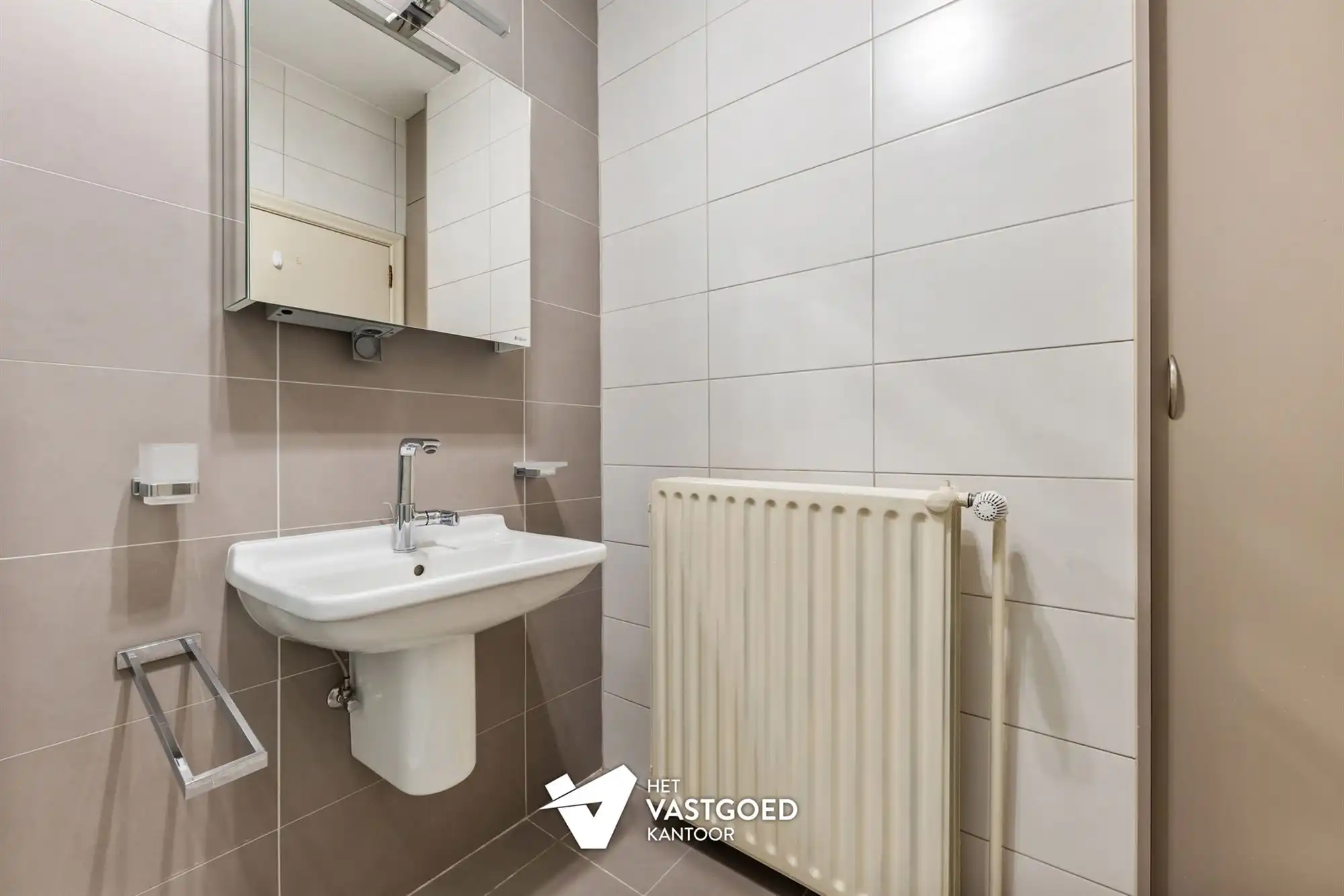 INSTAPKLARE GELIJKVLOERSE WONING OP RUSTIGE LIGGING foto 14