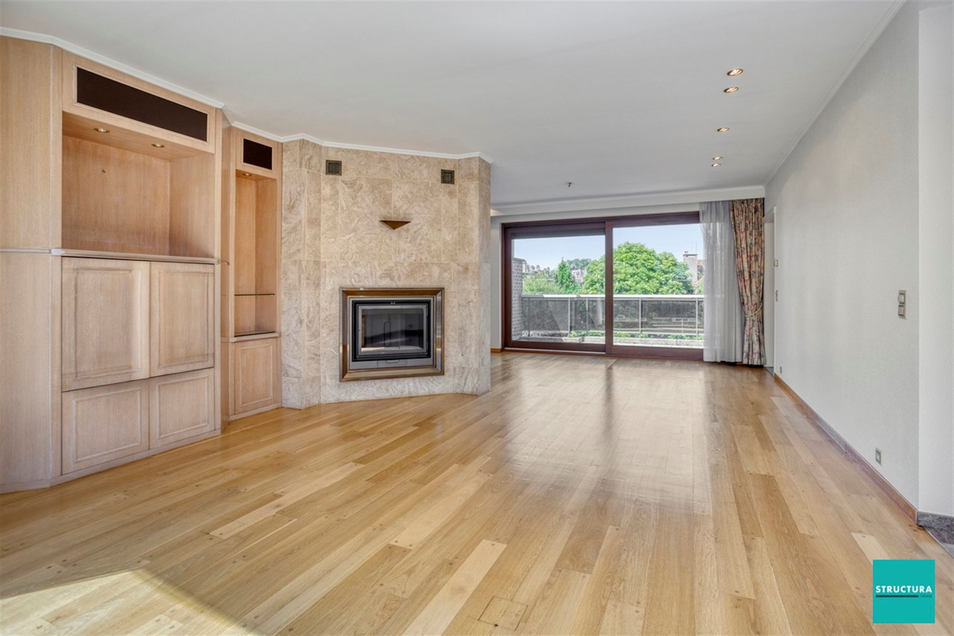 Fantastisch penthouse met 2 zonneterrassen

. foto {{pictureIndex}}