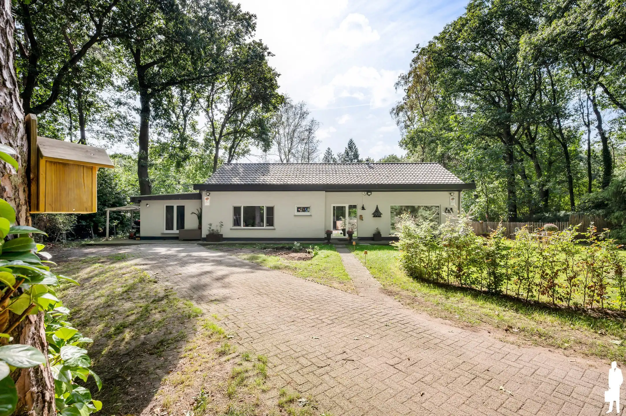 Volledig gerenoveerde gelijkvloerse woning met 2 slaapkamers en zonnige tuin in een rustige, bosrijke omgeving te Essen Wildert foto 47