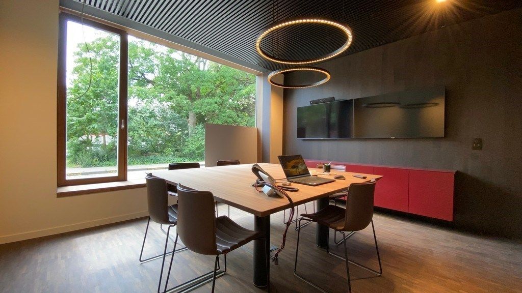 Instapklaar gelijkvloers kantoor te huur aan Bijlokesite te Gent foto 3