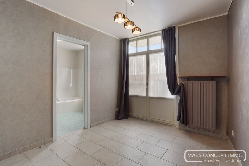 Investeringsappartement in hartje Anzegem foto 8