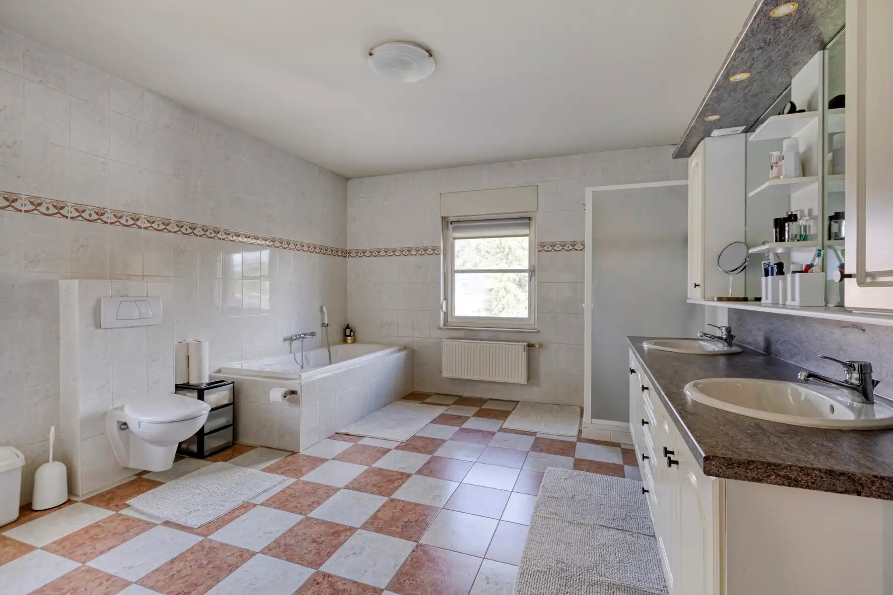 Vrijstaande en instapklare woning in Opoeteren foto 16