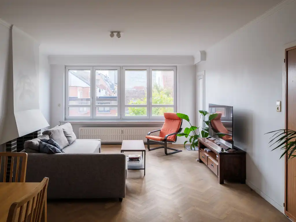 Ruim appartement (115 m² BVO) met 3 volwaardige slaapkamers en twee buitenruimtes nabij station Gent-Sint-Pieters. foto 7