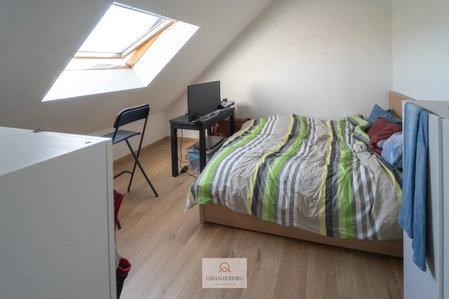 Instapklaar duplexappartement met 2 slaapkamers foto 23