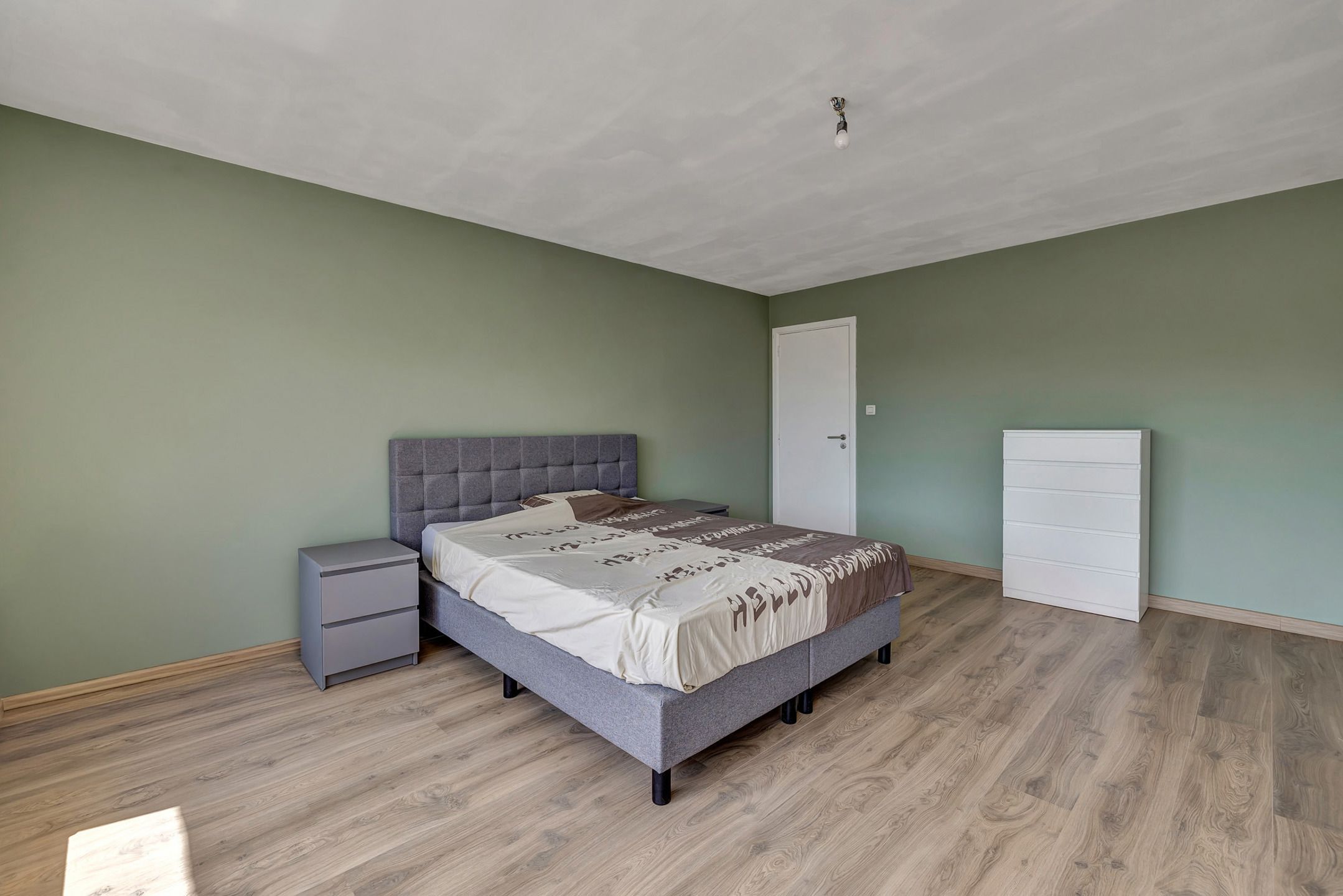 Instapklare woning met ruim terras en 3 slpk te Iddergem foto 22