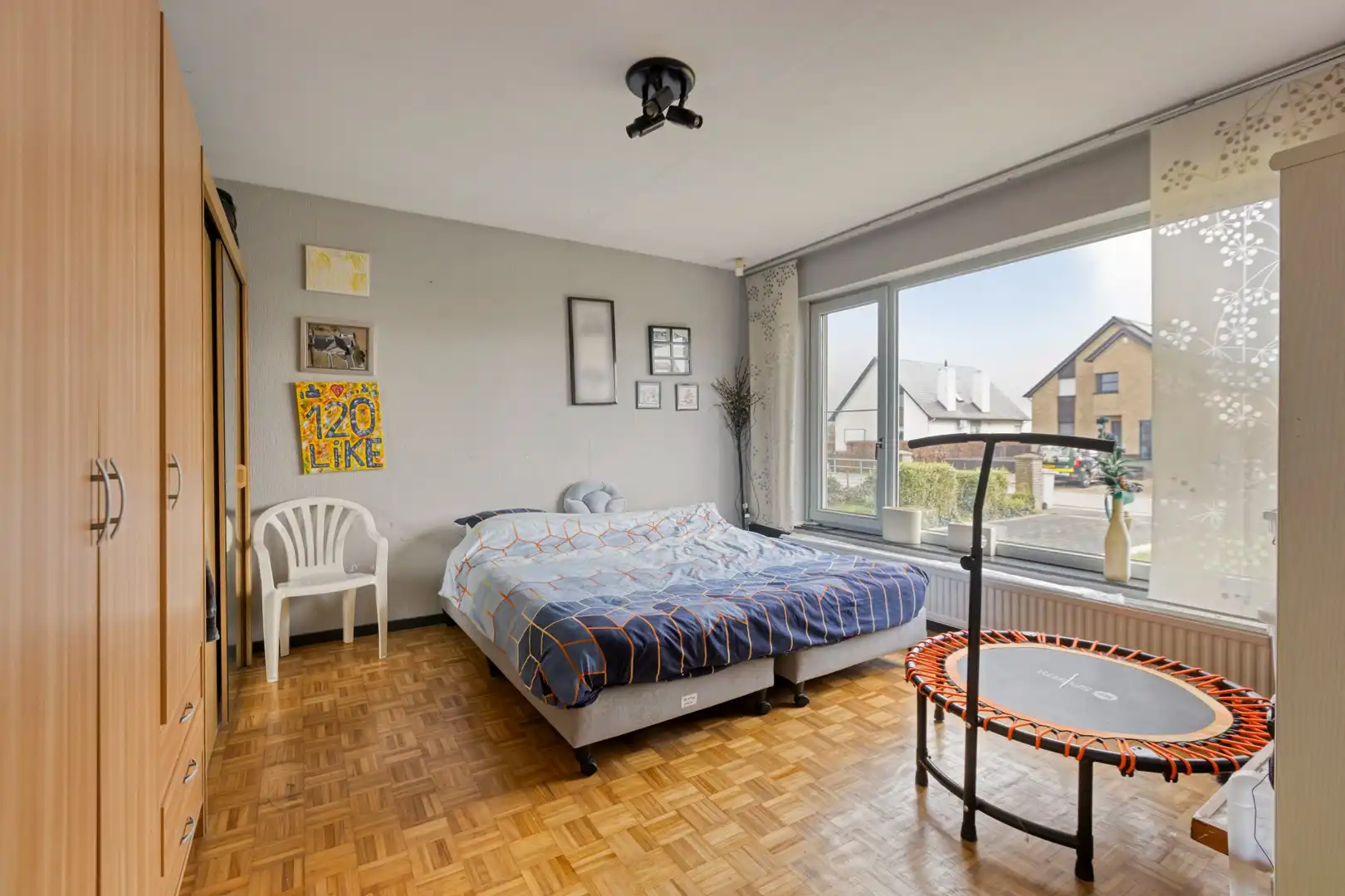 Charmante gezinswoning op ruim perceel foto 24