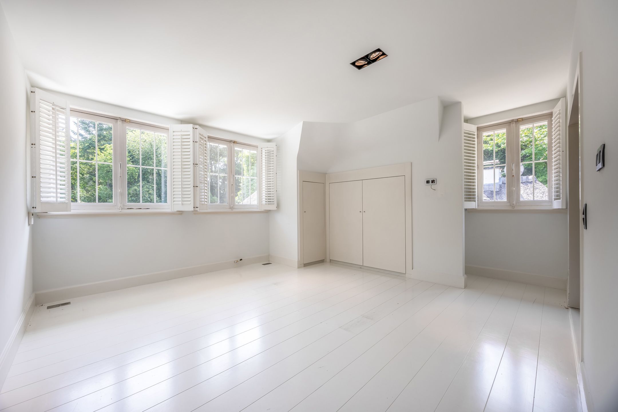 Instapklare villa op een riant perceel van 3.750 m² foto 30