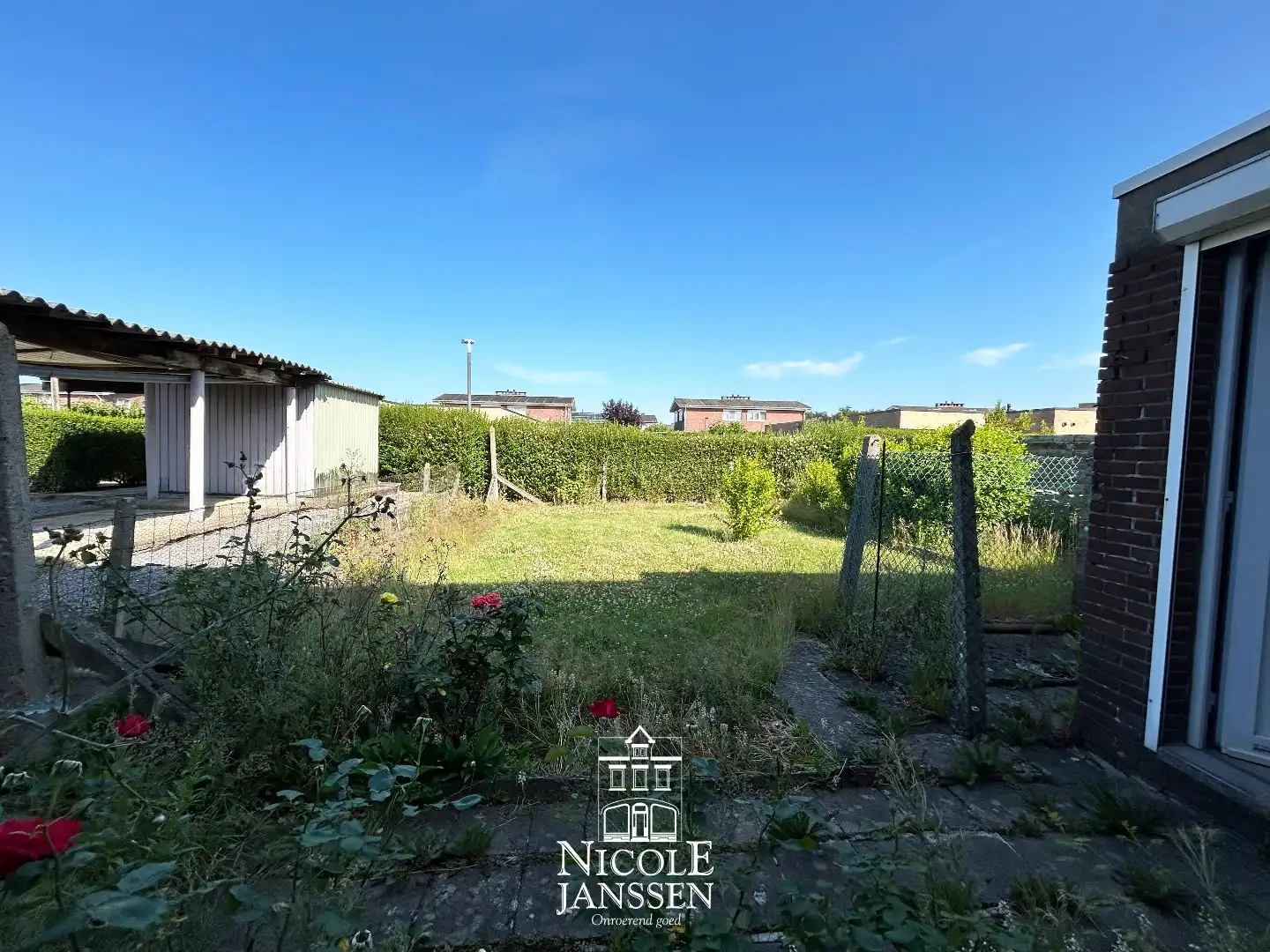 Halfvrijstaande gezinswoning foto 12