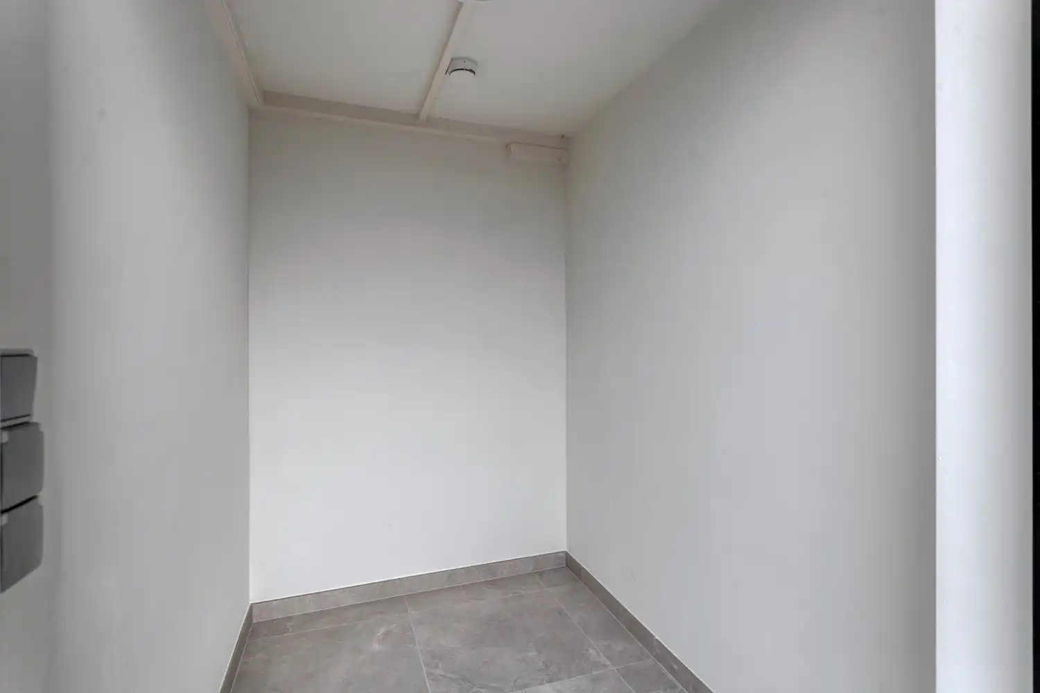 Exclusief VERNIEUWD en karaktervol luxe-appartement (132 m²) met ruim terras en lichtkoepel in het winkelhart van Aalst foto 15