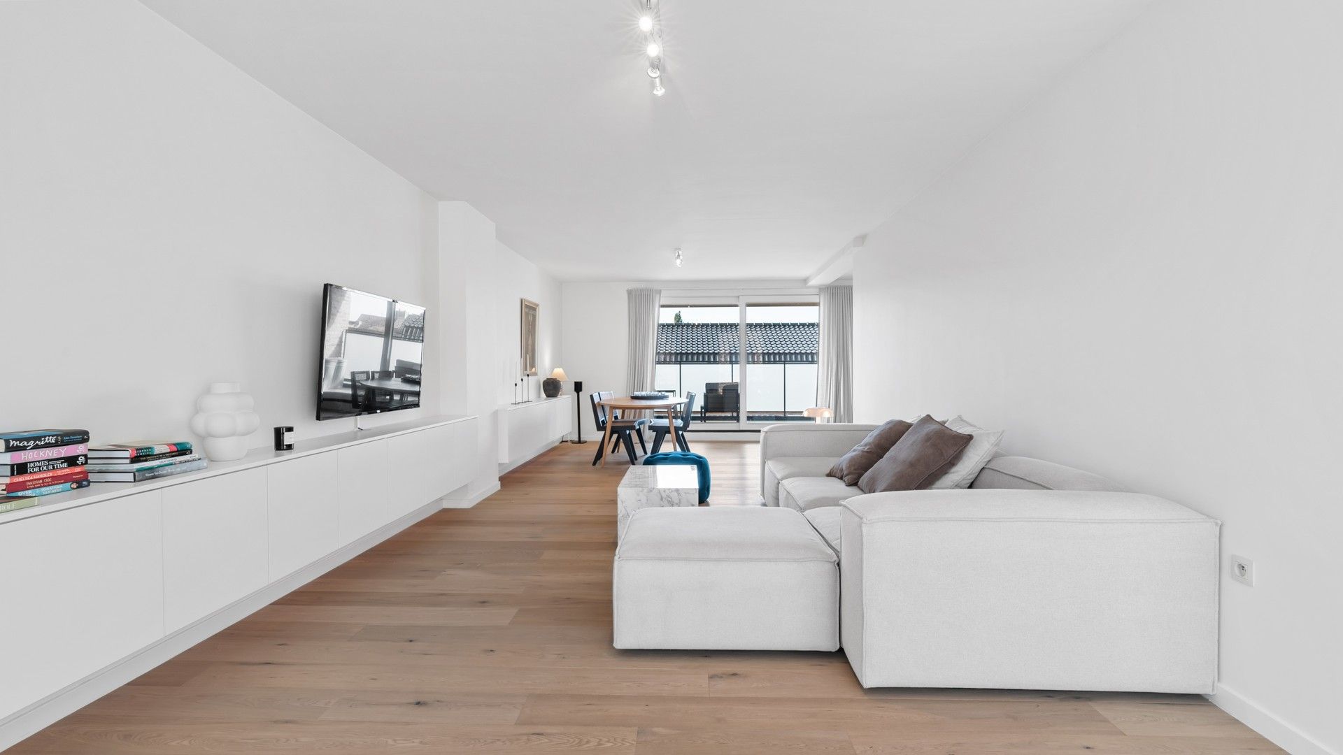 Exclusief appartement van 164,88 m2 met 2 terrassen in centrum Maaseik foto 11